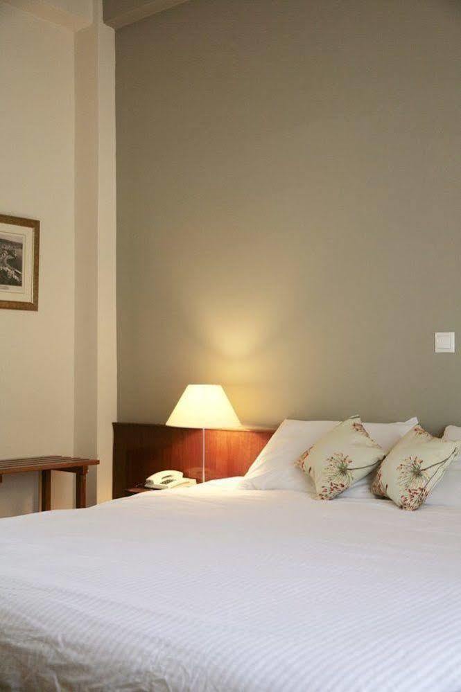 Hotel Theoxenia 路特奇 外观 照片